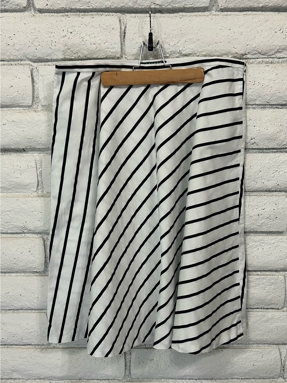 Lauren Ralph Lauren Striped Circle Skirt Knee Length Black White Size 12
